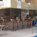 Blue Heaven מלון דירות אלאניה